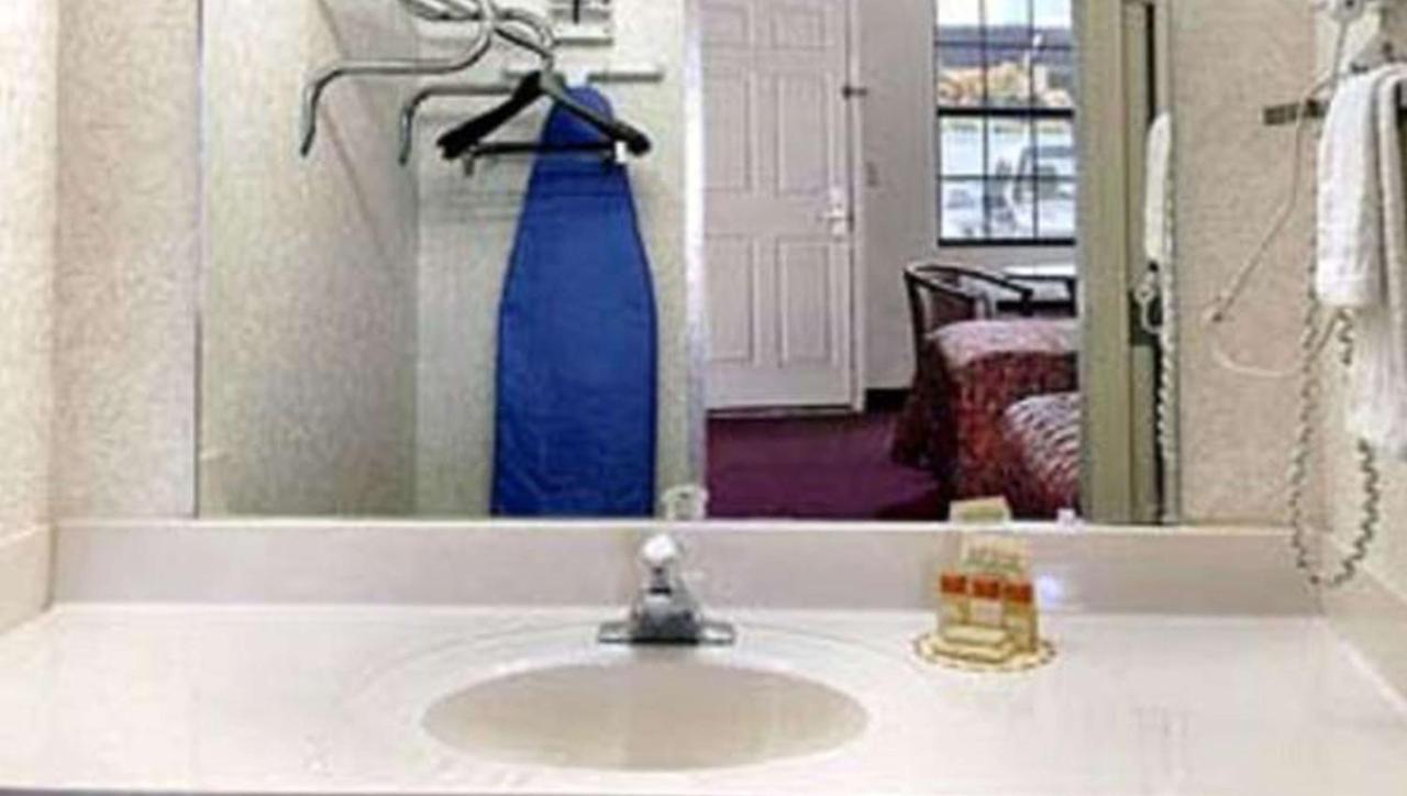 Gray Inn & Suites Esterno foto